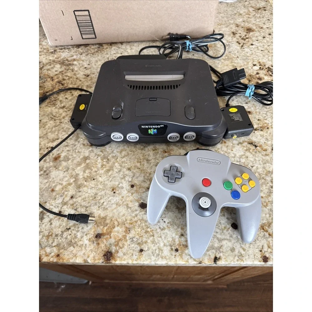 Nintendo 64 BLACK Console Complete System N64 adapter cable Set Gray Controller